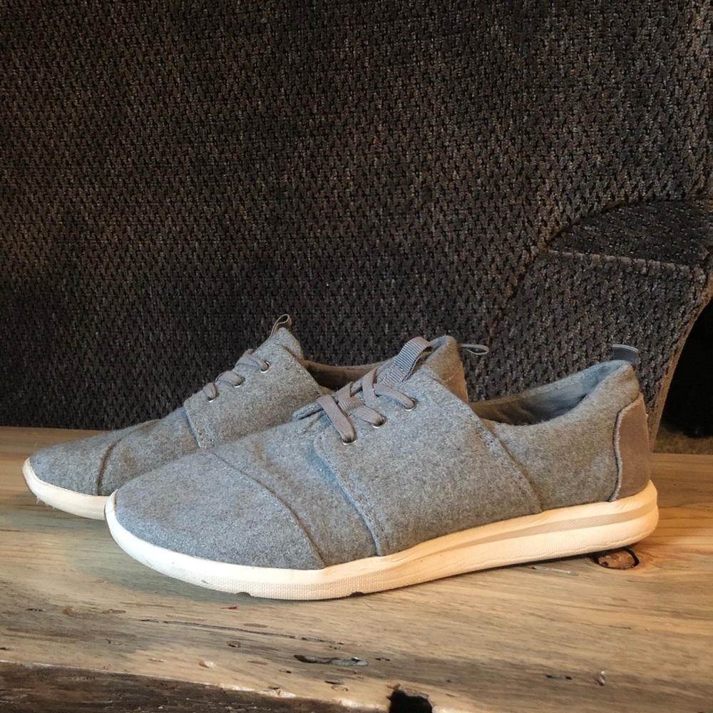 TOMS Del Rey Sneaker, grey, size 8.5